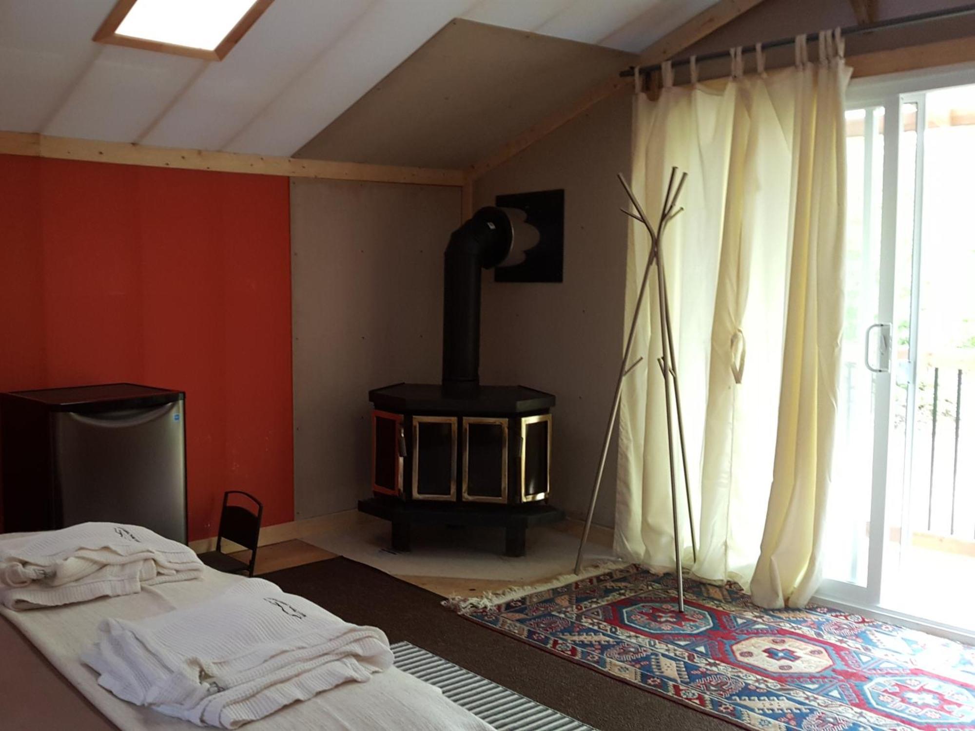 Eco Spa Highland Grenville-Sur-La-Rouge Номер фото
