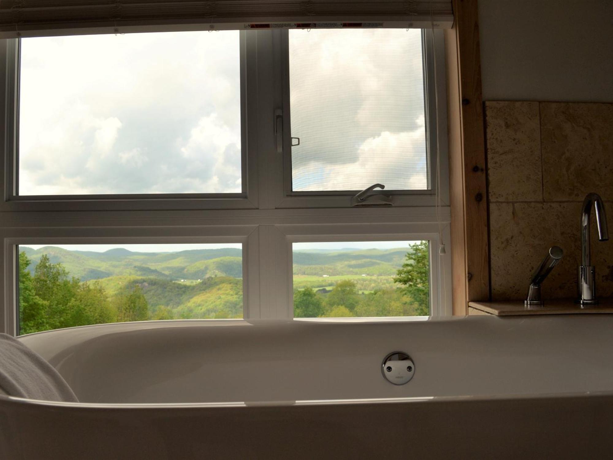 Eco Spa Highland Grenville-Sur-La-Rouge Номер фото